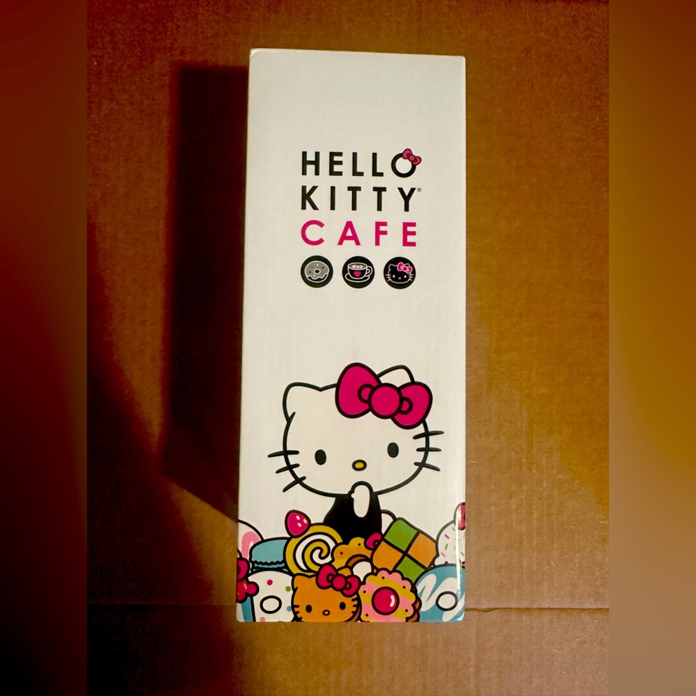 Hello Kitty Cafe Exclusive Metal Water Bottle 2017